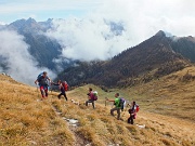 La nostra prima in MONTE SECCO (2293 m) …tra le nuvole ! il 1 novembre 2013  - FOTOGALLERY